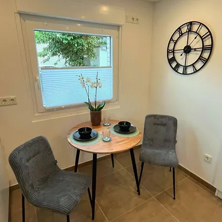 Quartier 4 - Modern Und Mit Bester Verkehrsanbindung Apartman *