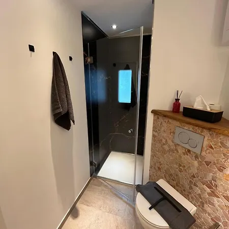 Quartier 4 - Modern Und Mit Bester Verkehrsanbindung Apartman